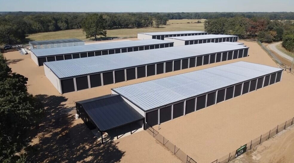 Primary Photo Of 7747 FM 897, Telephone Self Storage For Sale