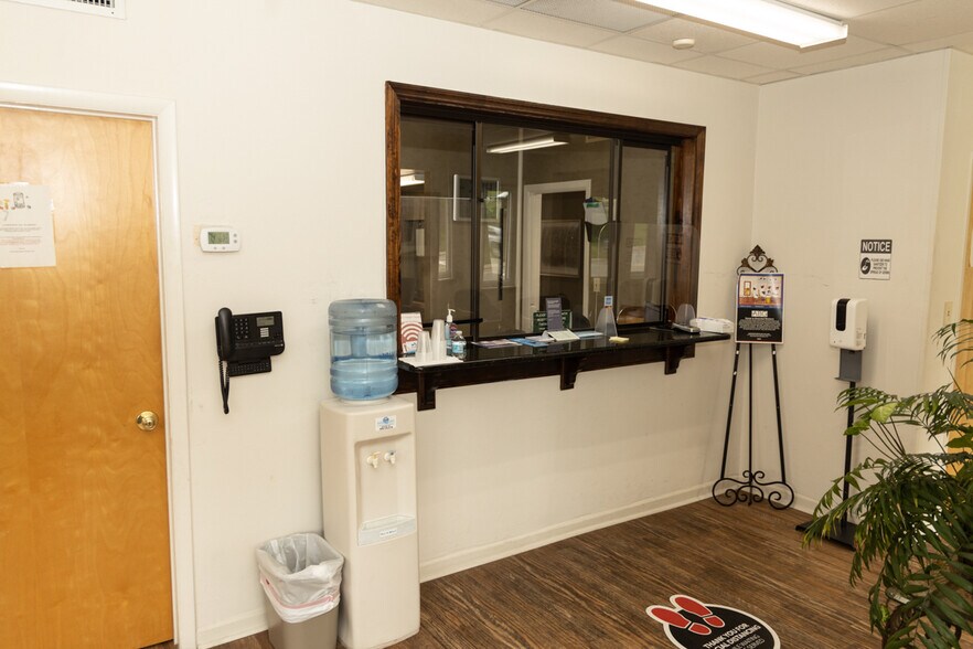 More Photos Of 1705 S Adams St, Tallahassee Medical For Sale