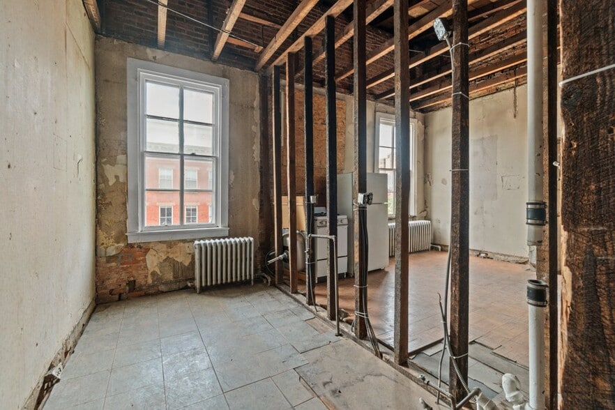 More Photos Of , Baltimore Multifamily For Sale