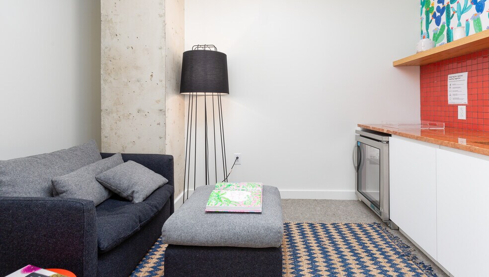 More Photos Of 700 K St NW, Washington Office For Lease