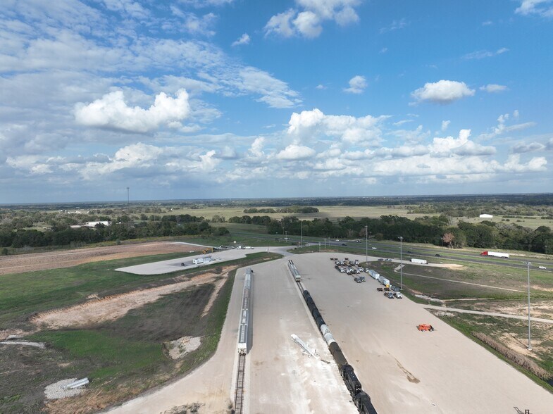 More Photos Of 23639 State Highway 6, Hempstead Land For Sale