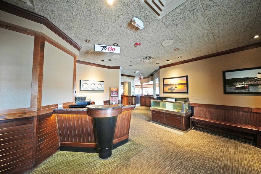 More Photos Of 905 N 1st St, Yakima Restaurant For Sale