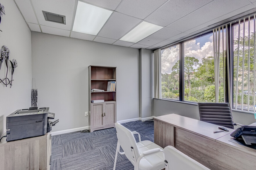 More Photos Of 6801 Lake Worth Rd, Greenacres Medical For Lease