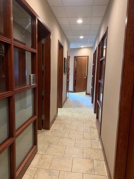 More Photos Of 12 Bright Pl, Yonkers Warehouse For Sale