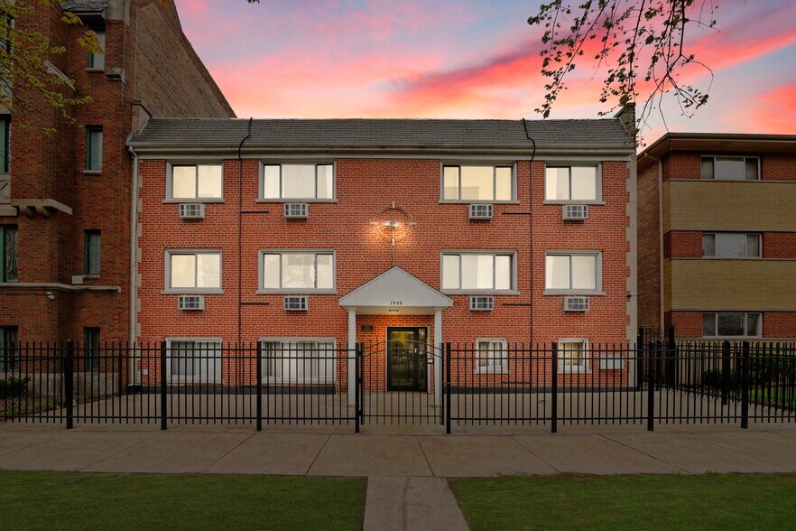 More Photos Of 7006 S Cregier, Chicago Apartments For Sale