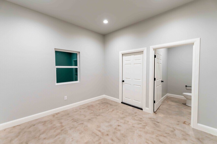 More Photos Of 5223 Industrial Dr, Sherman Office For Lease