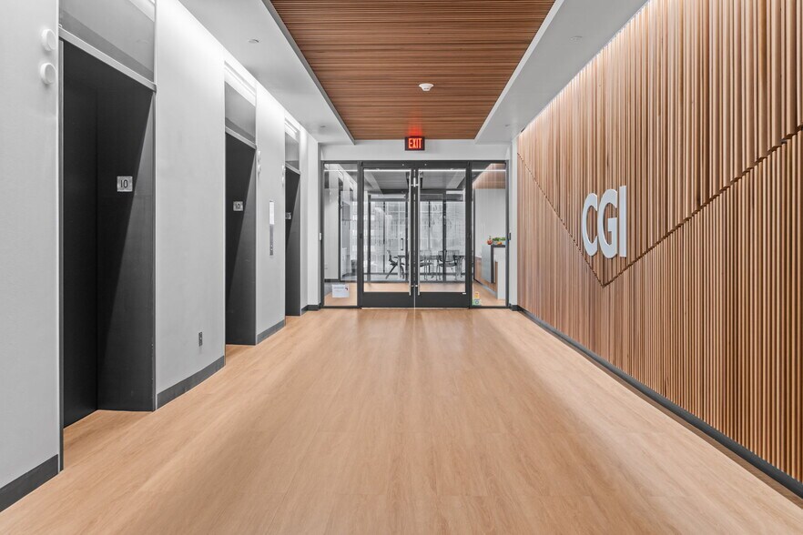 More Photos Of 900 S Gay St, Knoxville Office For Sale