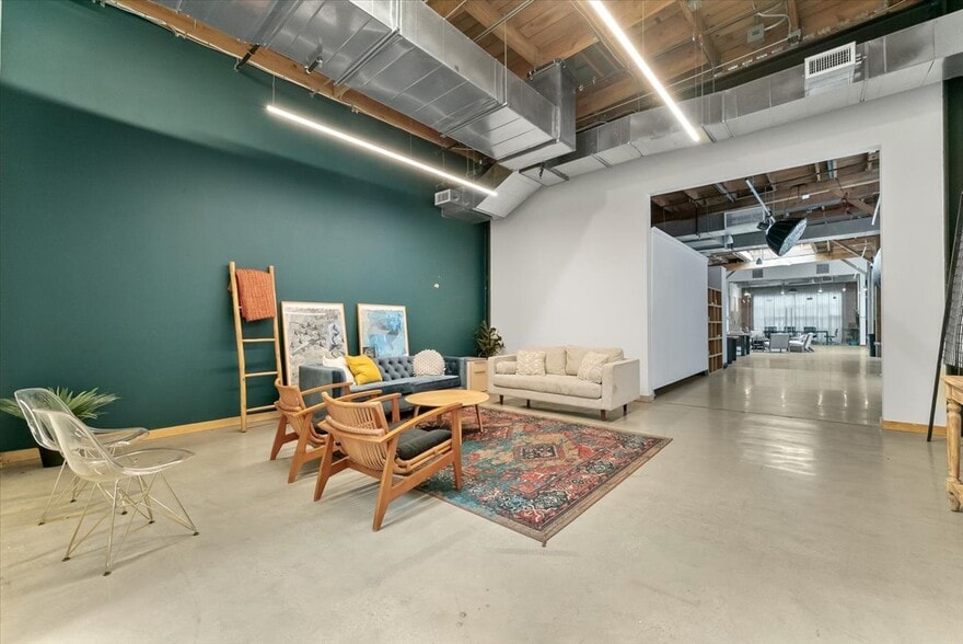 More Photos Of 308-312 S Alameda St, Los Angeles Office For Lease