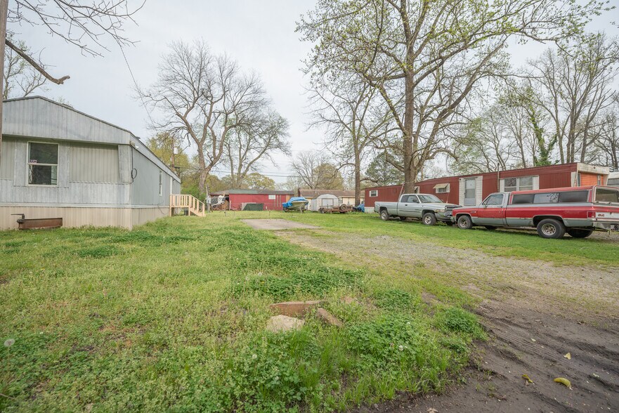 9413 Dartmoor Dr, Little Rock, AR 72209 Manufactured Housing Mobile