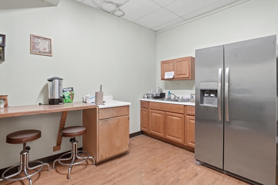 More Photos Of 711 Pleasant St, Paxton General Retail For Sale