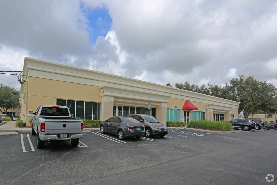 More Photos Of 3222 Commerce Pl, West Palm Beach Medical For Lease