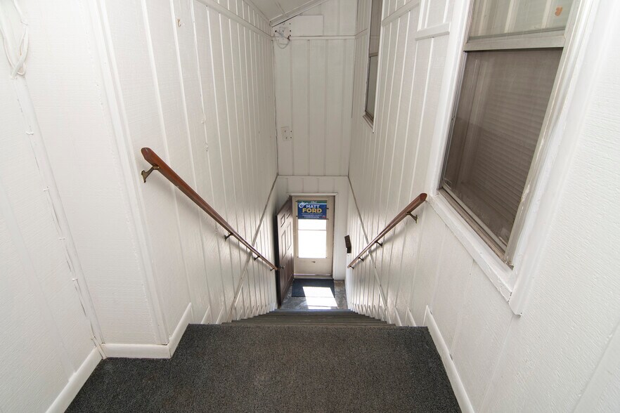 More Photos Of 439 Main Street, Rainelle Storefront Retail Residential For Sale