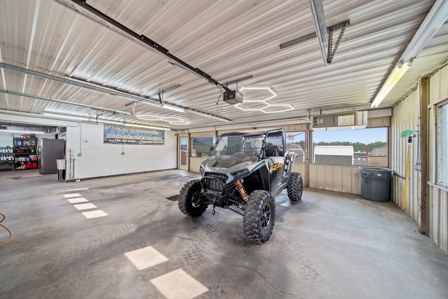 More Photos Of 2768 W Carleton Rd, Hillsdale Specialty For Sale