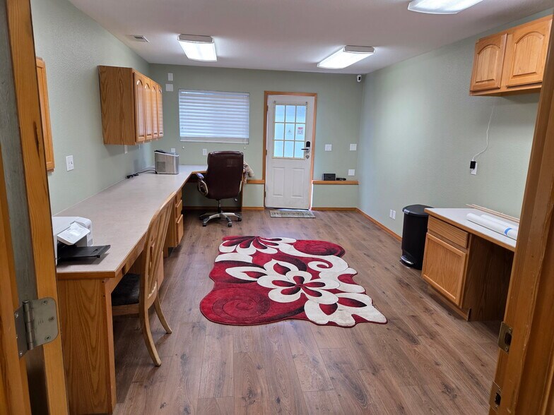 More Photos Of 866-870 W Hayden Ave, Hayden Office For Lease