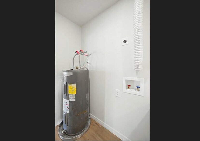 More Photos Of 13555 County Road 13 N, Saint Augustine Specialty For Sale