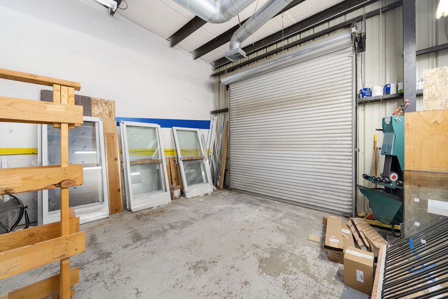 More Photos Of 708 Paso Robles St, Paso Robles Warehouse For Lease