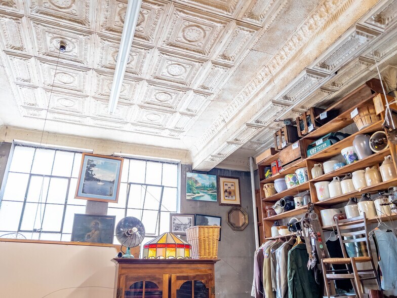 More Photos Of 180 Erie Blvd, Schenectady Office Residential For Sale