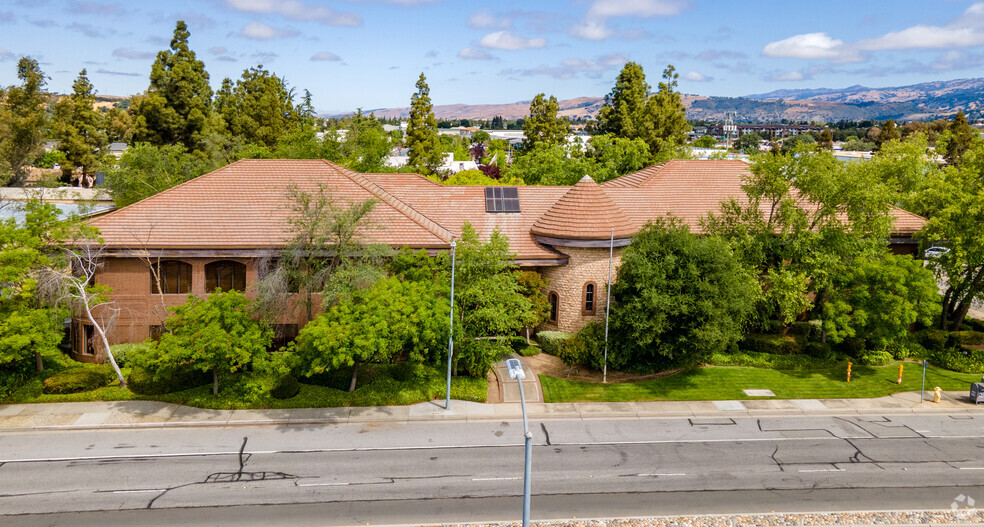 Primary Photo Of 275 Tennant Ave, Morgan Hill Office For Sale