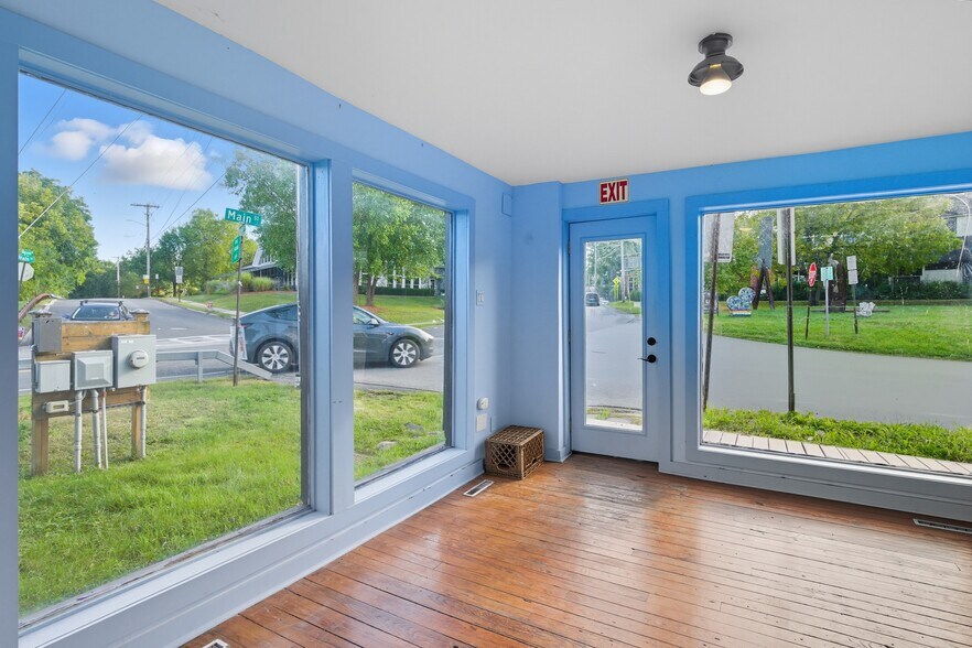 More Photos Of 1 Water St, New Paltz Storefront Retail Residential For Sale