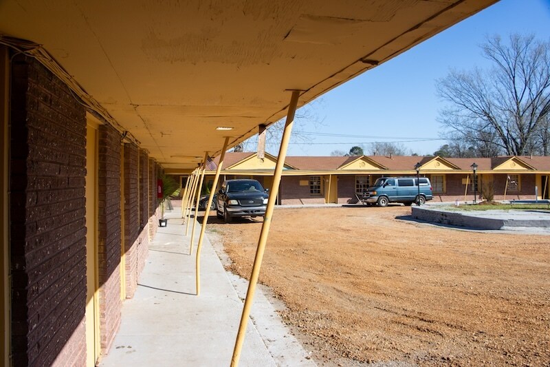 More Photos Of 1220 W 7th St, Texarkana Apartments For Sale
