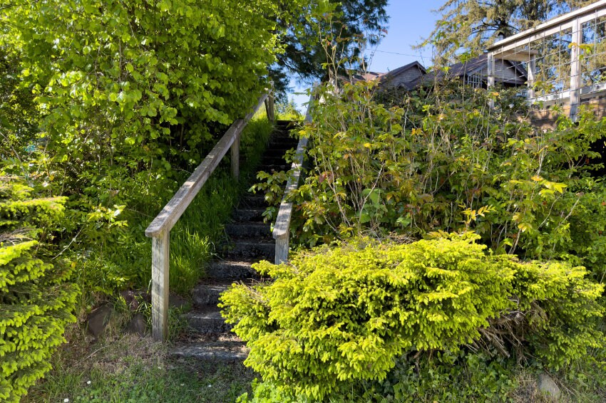More Photos Of 25 Fraser Rd W, Tillamook Lodge Meeting Hall For Sale