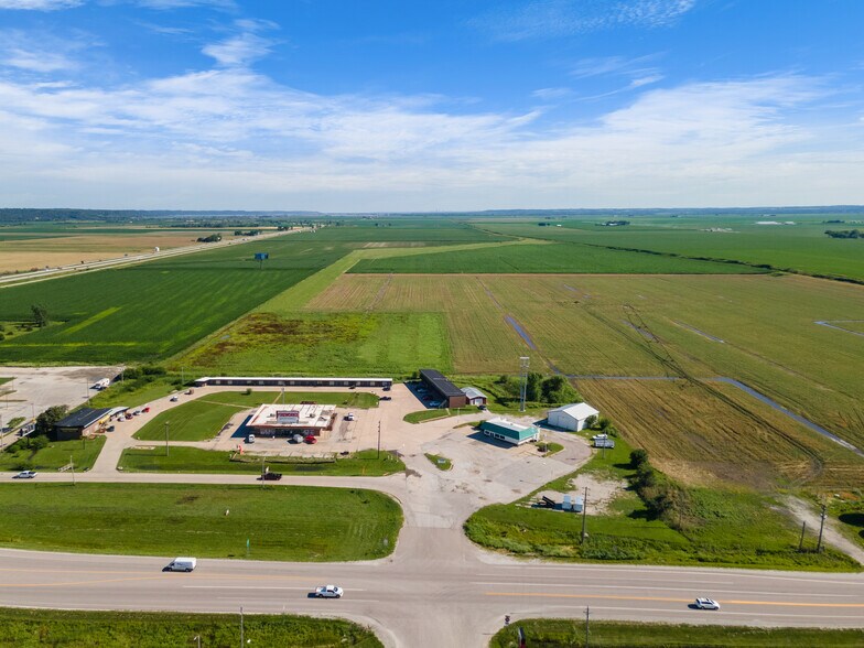 More Photos Of 3153 Joliet Ave, Missouri Valley Convenience Store For Sale