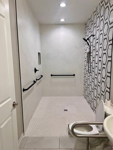 More Photos Of 11074 W Tonto St, Avondale Assisted Living For Sale