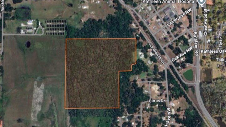 More Photos Of Trail Oaks Lane, Lakeland Land For Sale