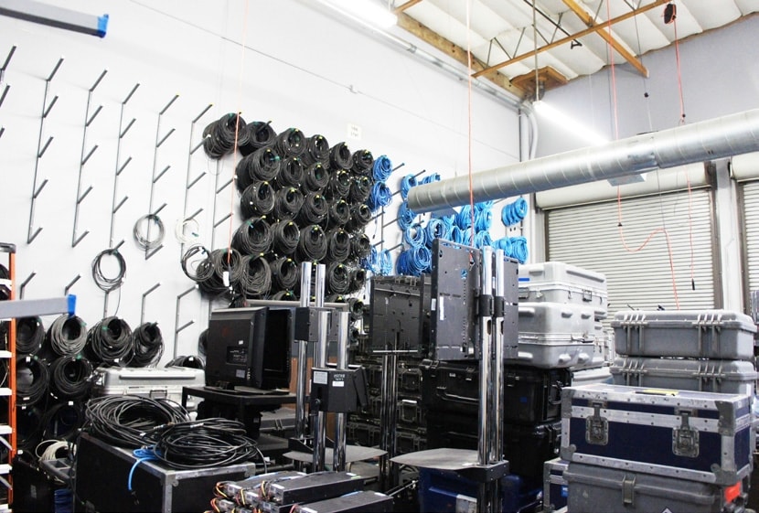 More Photos Of 1111 S Victory Blvd, Burbank Research And Development For Lease