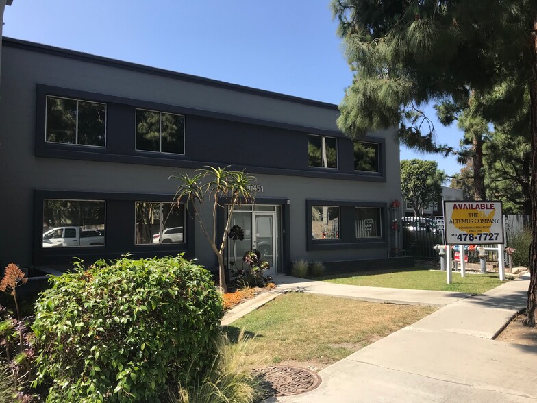 Primary Photo Of 10451-10463 W Jefferson Blvd, Culver City Warehouse For Lease