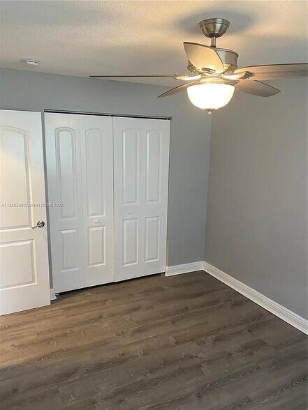 More Photos Of 240 SE 9th Ave, Pompano Beach Multifamily For Sale