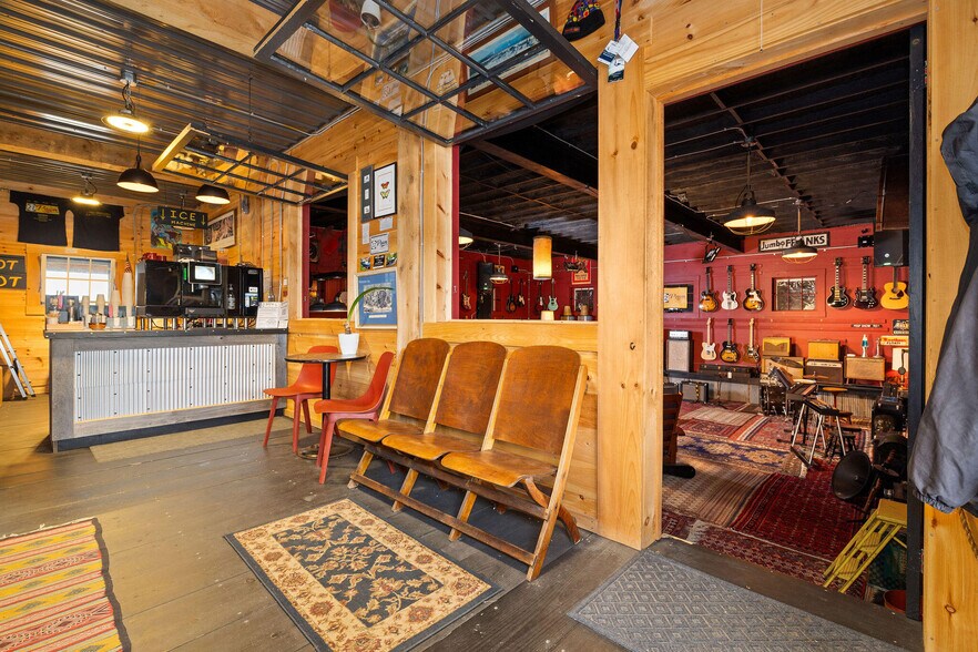 More Photos Of 1502 NY-22, Essex Restaurant For Sale