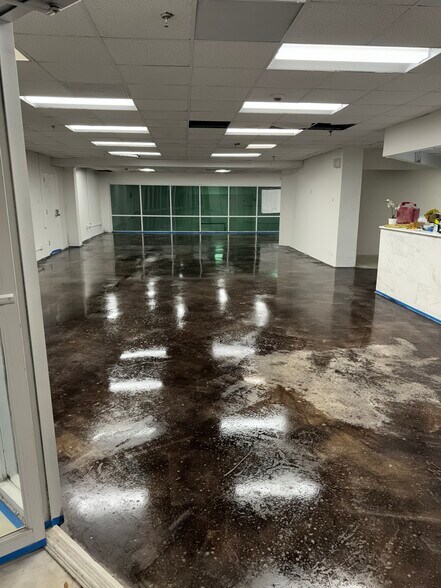 More Photos Of 9009 Boone Rd, Houston Assisted Living For Lease