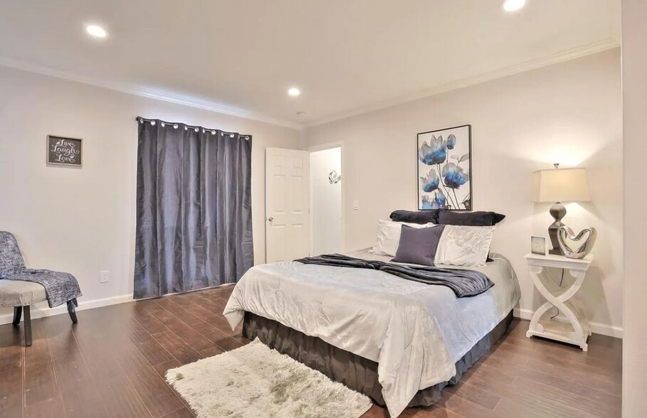 More Photos Of 1753 Church St, Oakland Specialty For Lease
