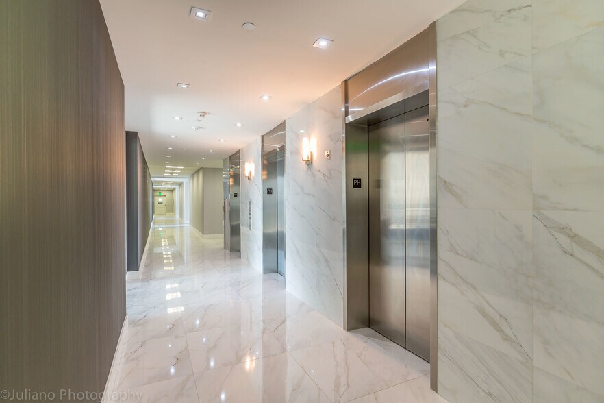 More Photos Of 150 SE 2nd Ave, Miami Office Residential For Sale