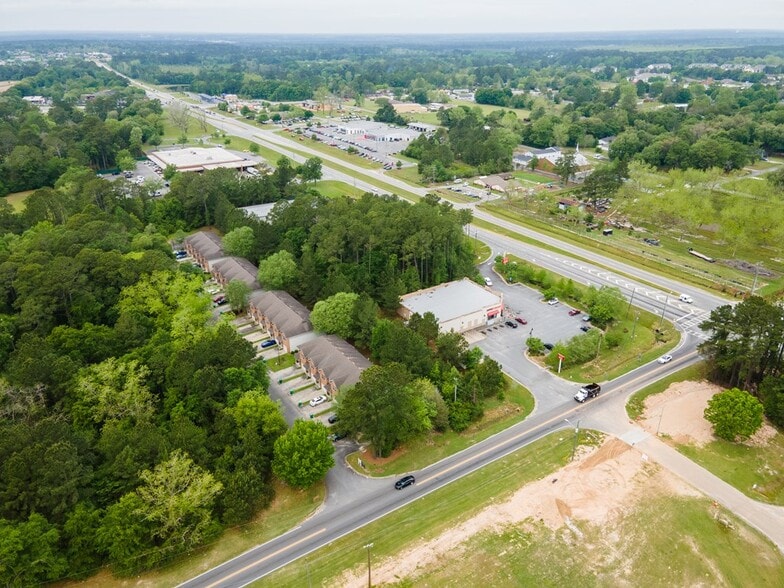 More Photos Of 3400 N Barack Obama Blvd, Valdosta Apartments For Sale