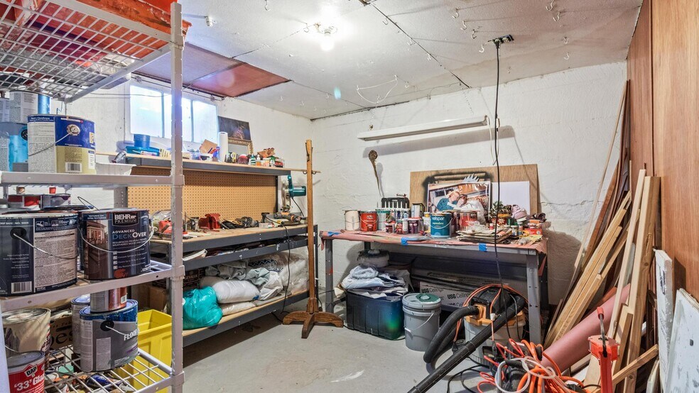 More Photos Of 295 N Main St, Glendale Hospitality For Sale