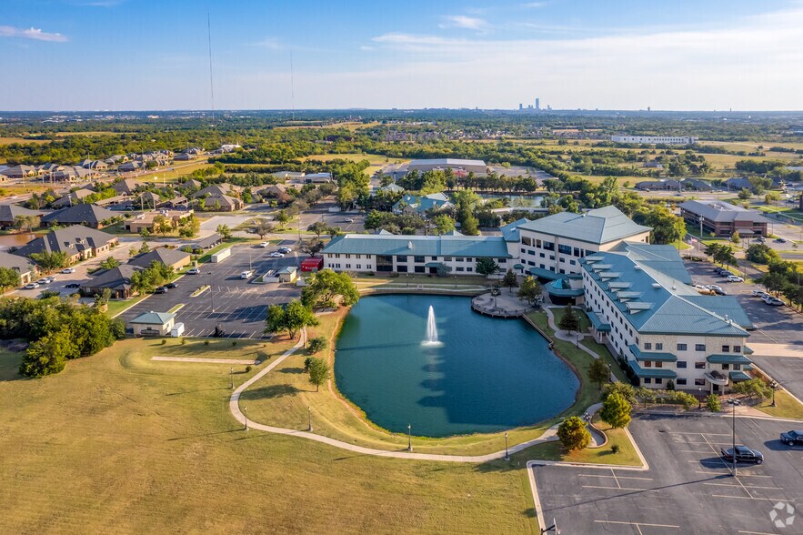 More Photos Of 701 Cedar Lake Blvd, Oklahoma City Office For Lease