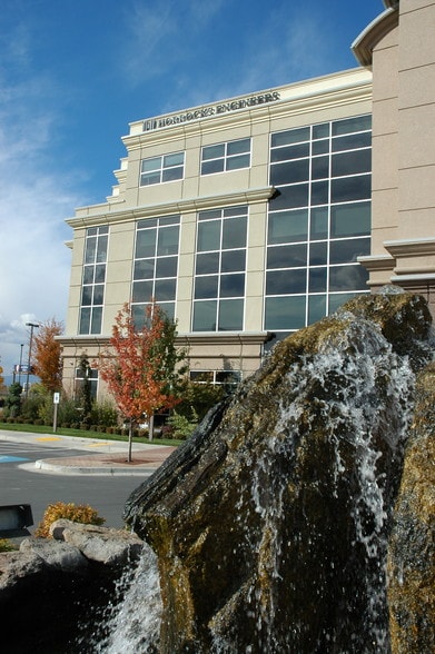 More Photos Of 2162 W Grove Pky, Pleasant Grove Office For Sale