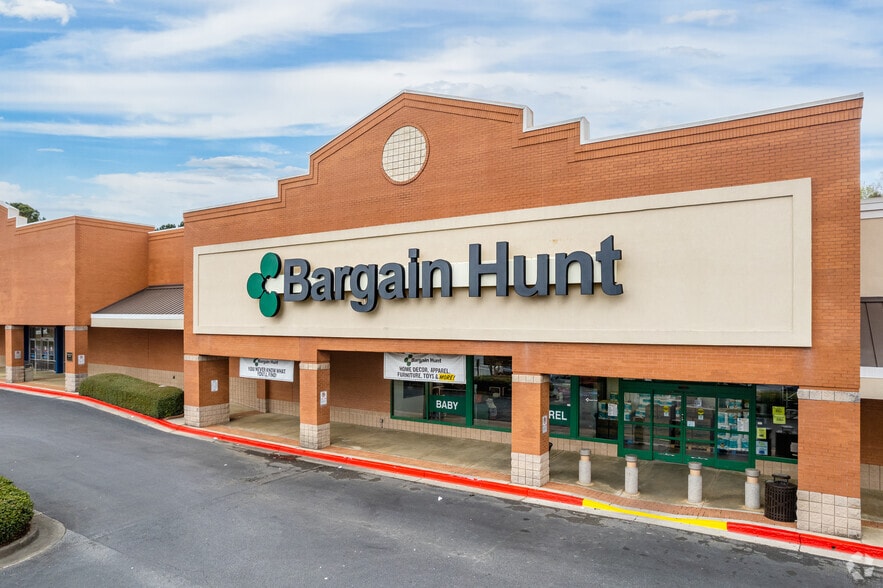 More Photos Of 3901-3999 Austell Rd, Austell Unknown For Lease