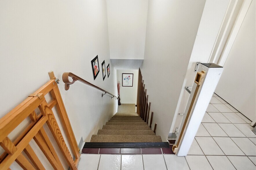 More Photos Of 5700 Far Hills Ave, Dayton Office For Sale