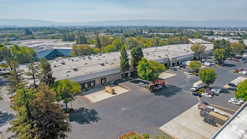 More Photos Of 1911-1931 Lundy Ave, San Jose Warehouse For Lease