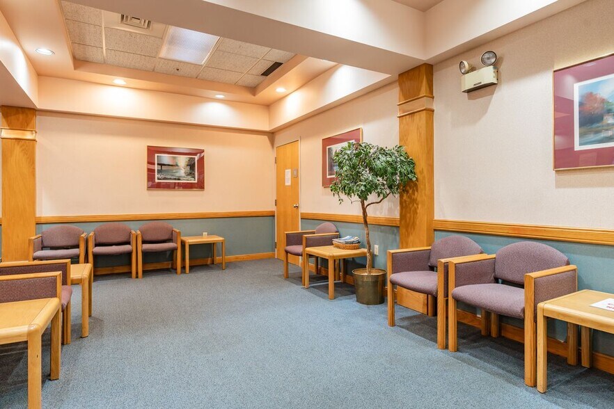 More Photos Of 6500 Preston Hwy, Louisville Medical For Lease