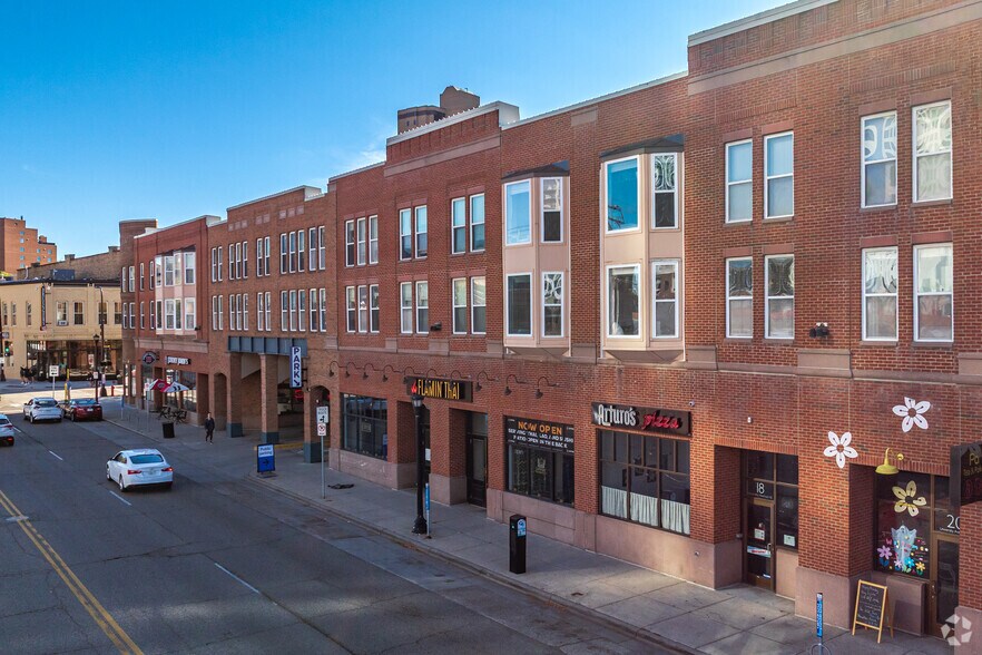 More Photos Of 24 University Ave NE, Minneapolis Office For Lease
