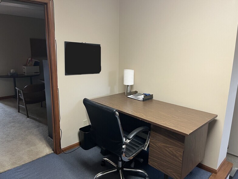 More Photos Of 4920 Reed Rd, Columbus Loft Creative Space For Lease