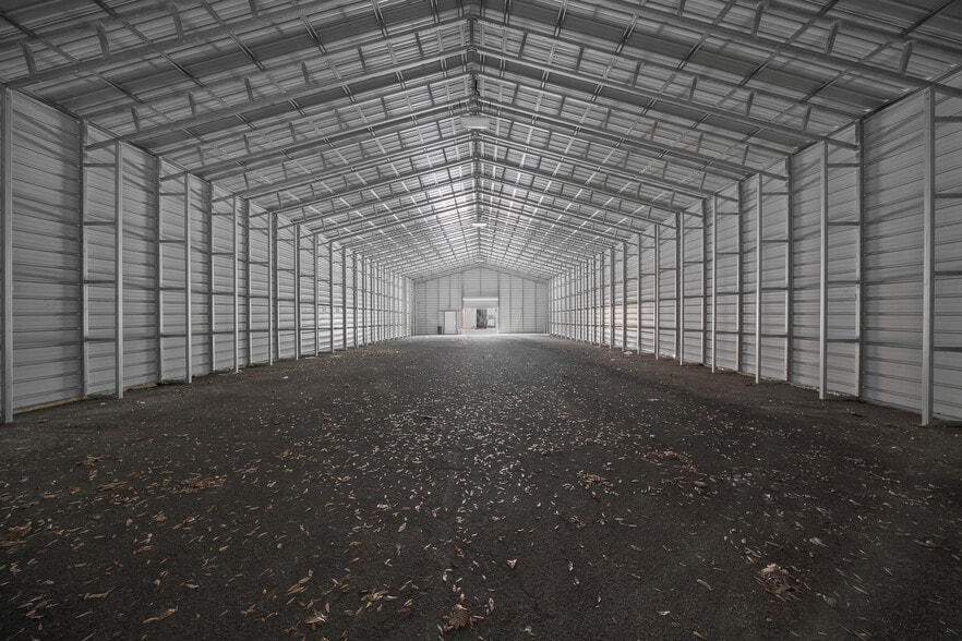 More Photos Of 1056 NE 16th St, Ocala Industrial For Sale