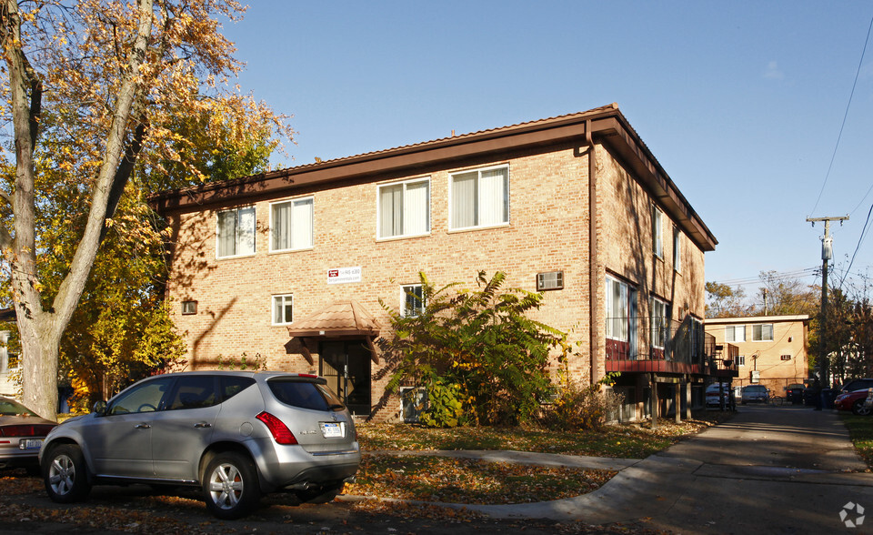 Primary Photo Of 415 Benjamin St, Ann Arbor Apartments For Sale