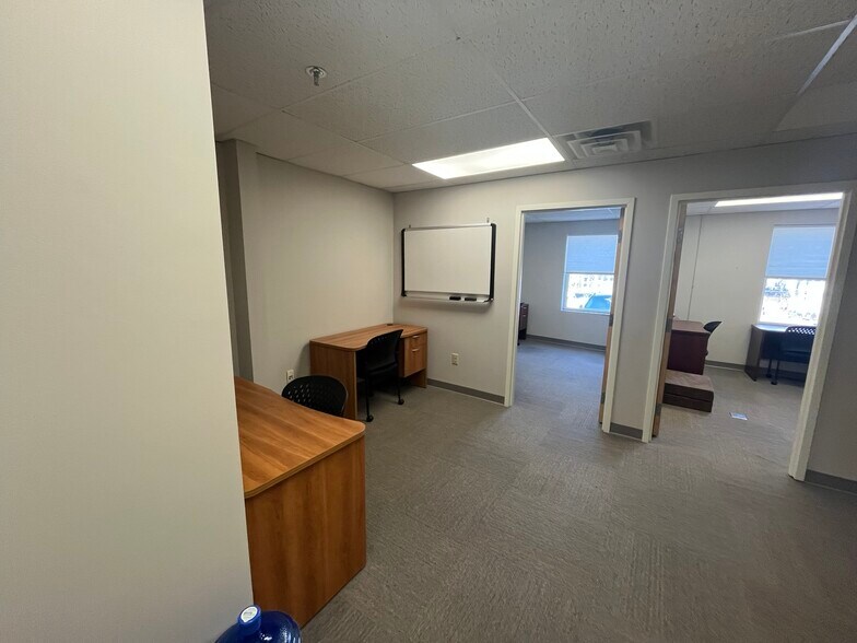 More Photos Of 443 Main St, Biddeford Flex For Lease