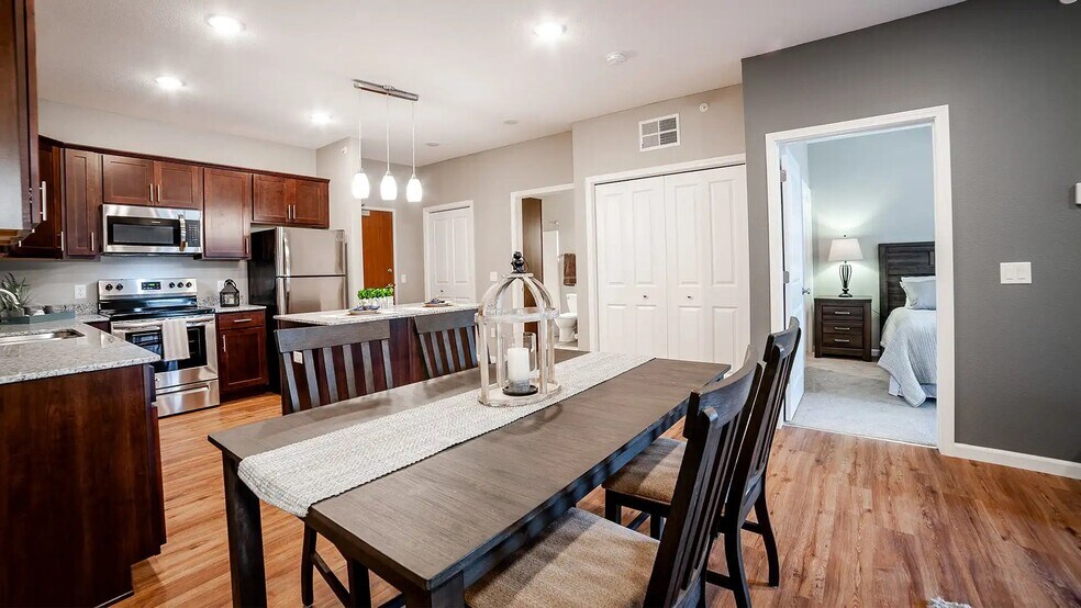 More Photos Of 1081 SW Fourth St, Forest Lake Apartments For Lease