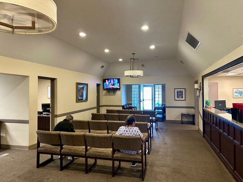 More Photos Of 485 N Ocean Ave, Patchogue Medical For Sale